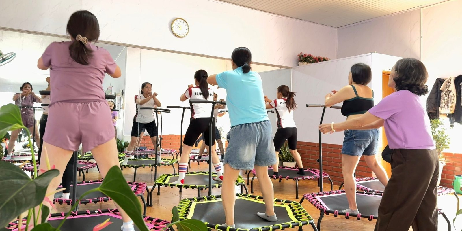 CÁC BÀI TẬP NHẸ NHÀNG z7812952691978 cff61a0f1f9e76b9cb238c1ecc639b86